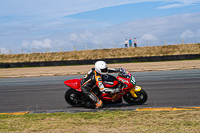 anglesey-no-limits-trackday;anglesey-photographs;anglesey-trackday-photographs;enduro-digital-images;event-digital-images;eventdigitalimages;no-limits-trackdays;peter-wileman-photography;racing-digital-images;trac-mon;trackday-digital-images;trackday-photos;ty-croes